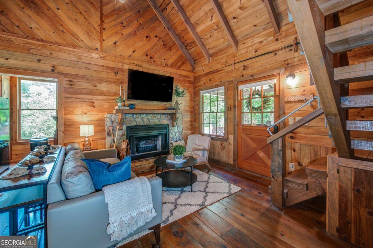 64 Bear Lake Drive Blue Ridge GA 30513