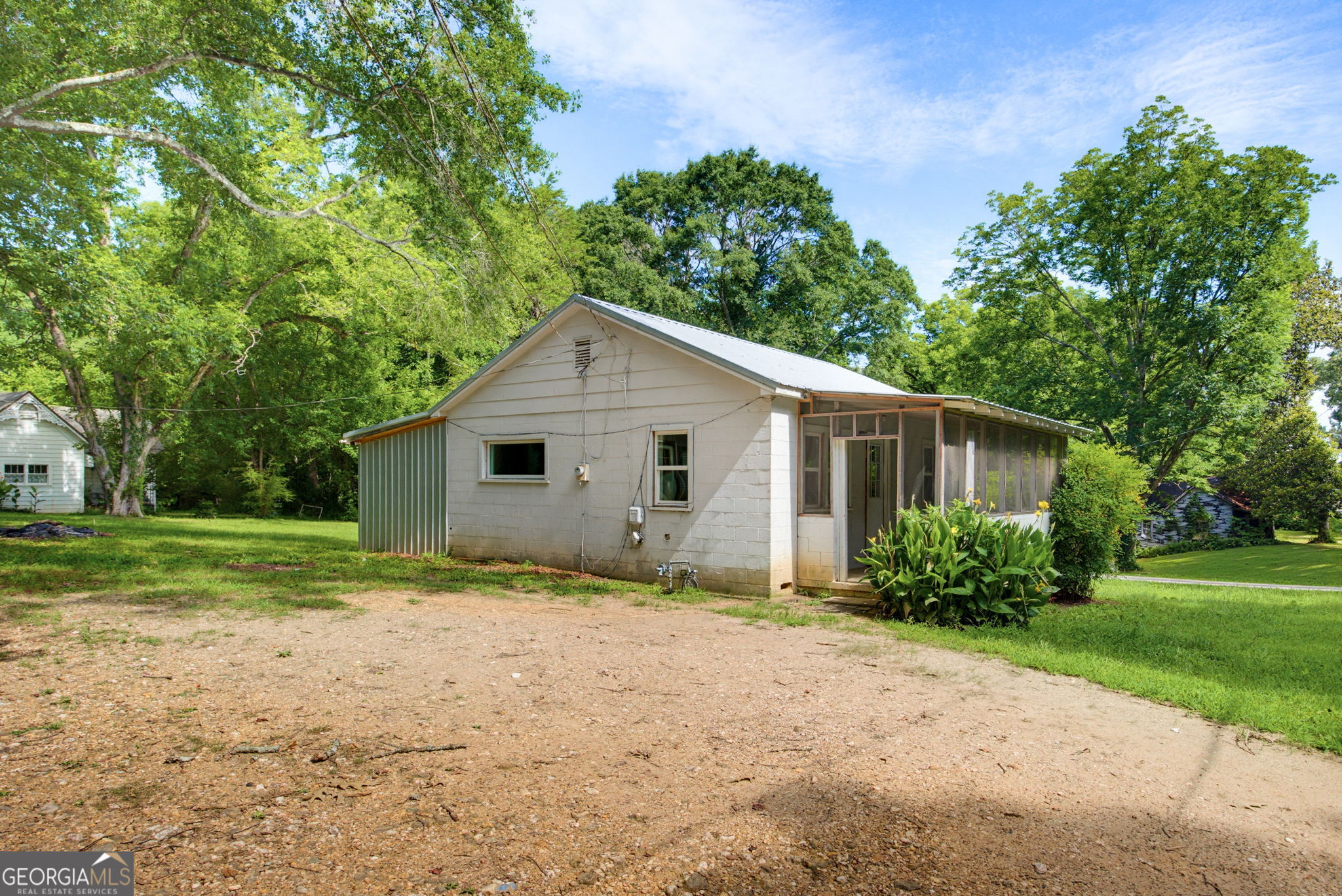 532 Cedartown Avenue Tallapoosa GA 30176