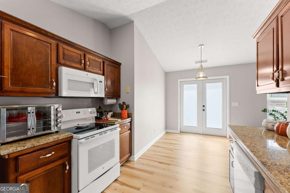4570 Summerset Drive Gainesville GA 30507