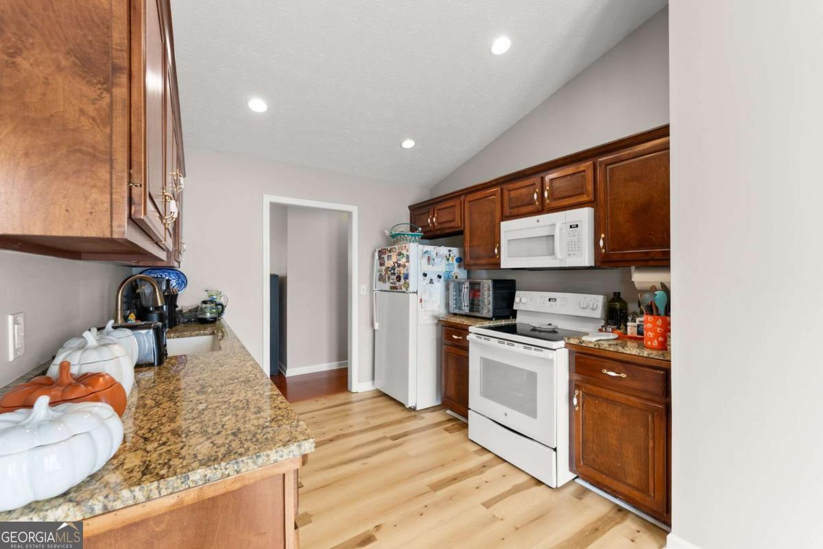 4570 Summerset Drive Gainesville GA 30507