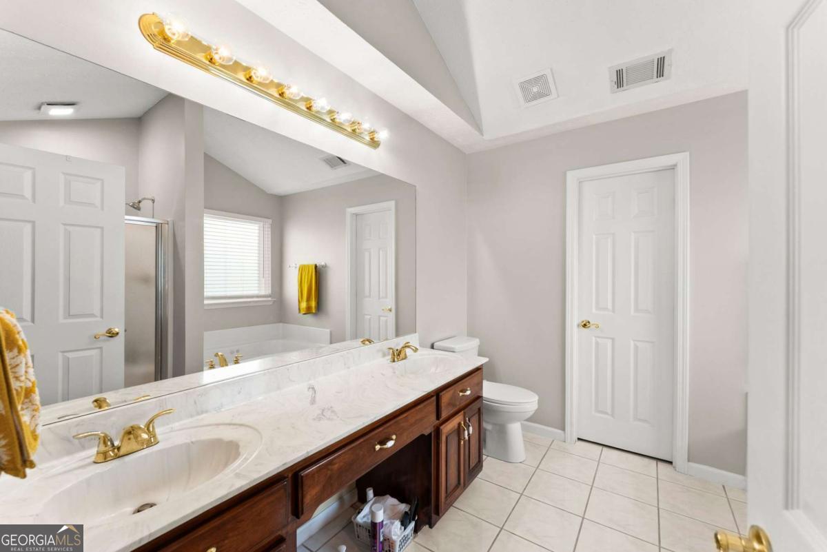 4570 Summerset Drive Gainesville GA 30507