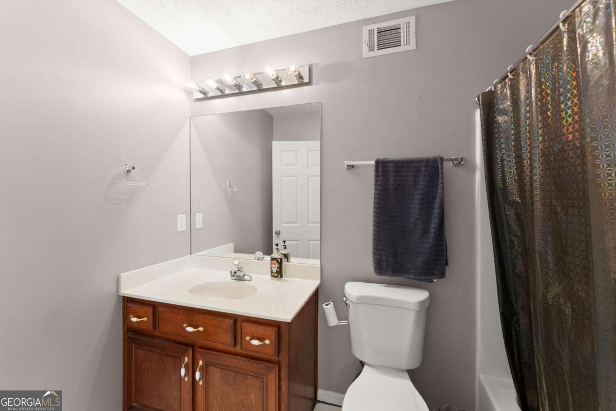 4570 Summerset Drive Gainesville GA 30507