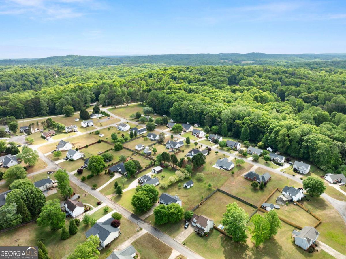 4570 Summerset Drive Gainesville GA 30507