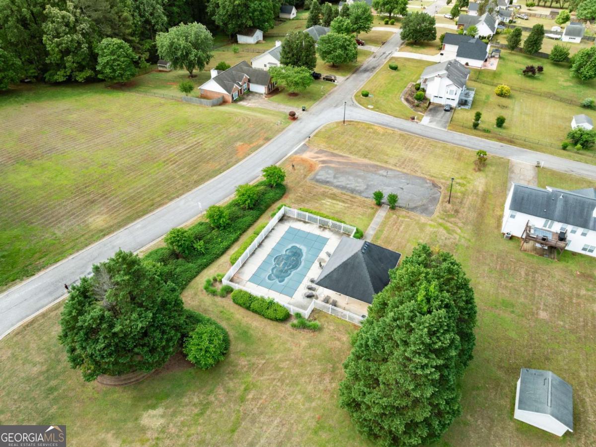 4570 Summerset Drive Gainesville GA 30507