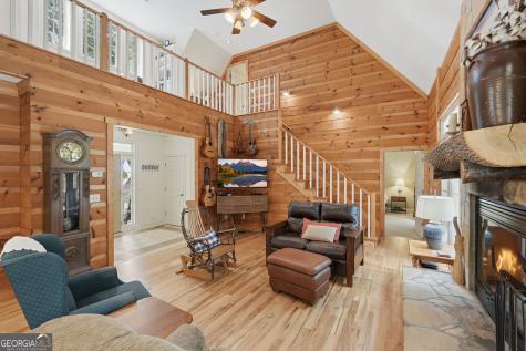 907 Rainbow Circle Cleveland GA 30528