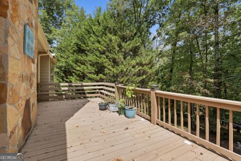 907 Rainbow Circle Cleveland GA 30528