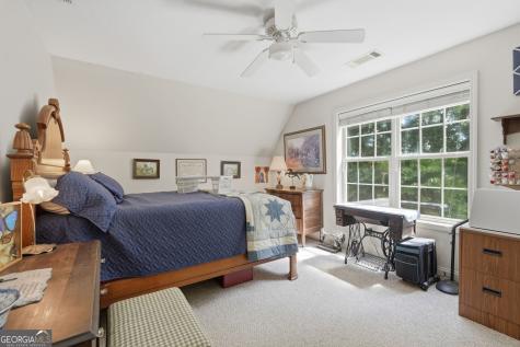 907 Rainbow Circle Cleveland GA 30528