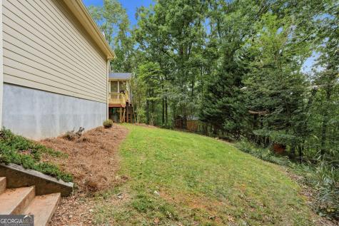907 Rainbow Circle Cleveland GA 30528