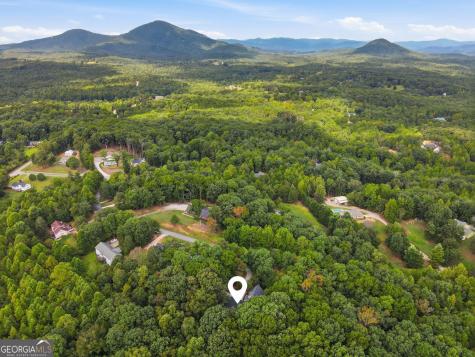907 Rainbow Circle Cleveland GA 30528