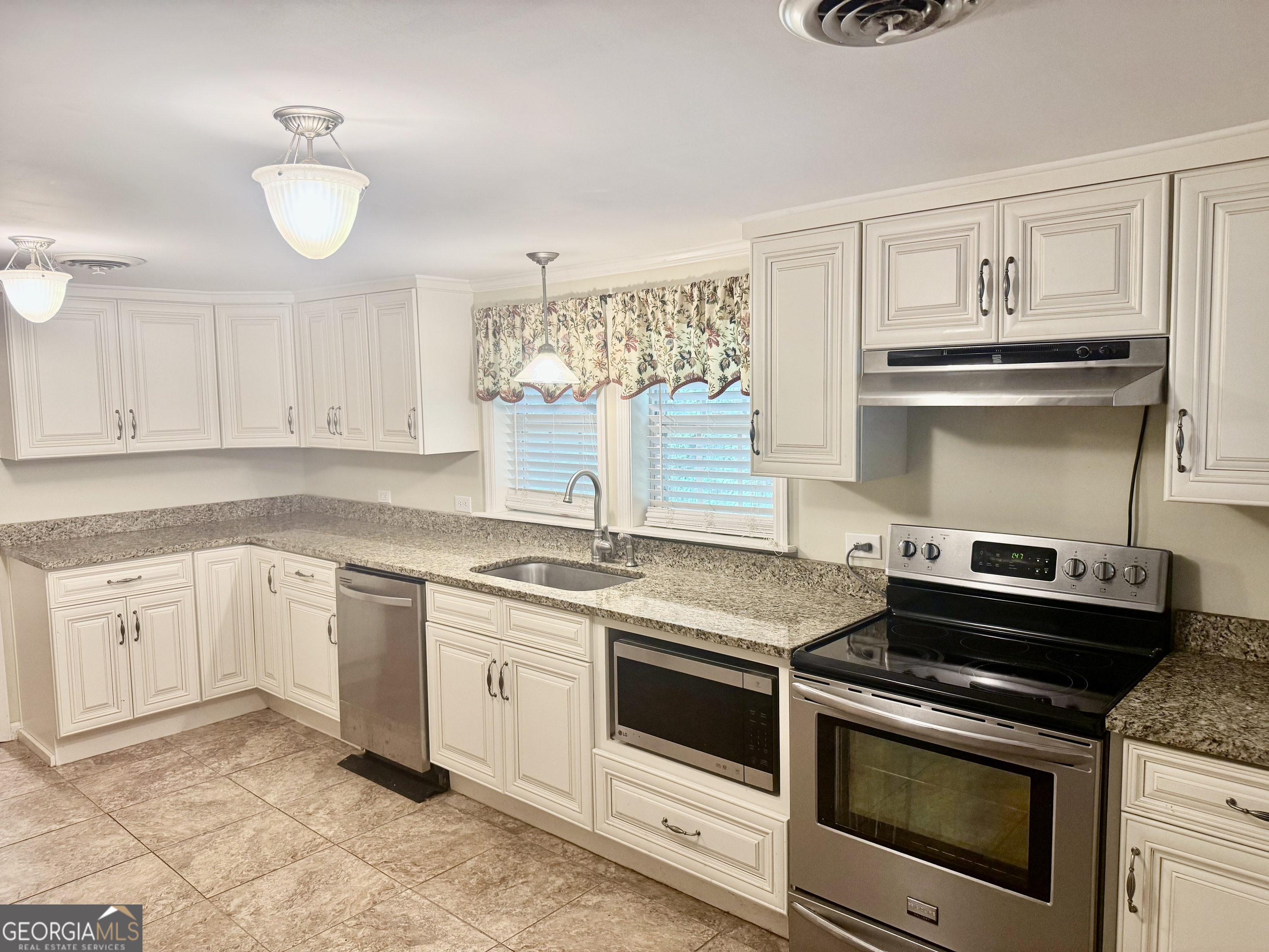 585 Greeson Street Summerville GA 30747