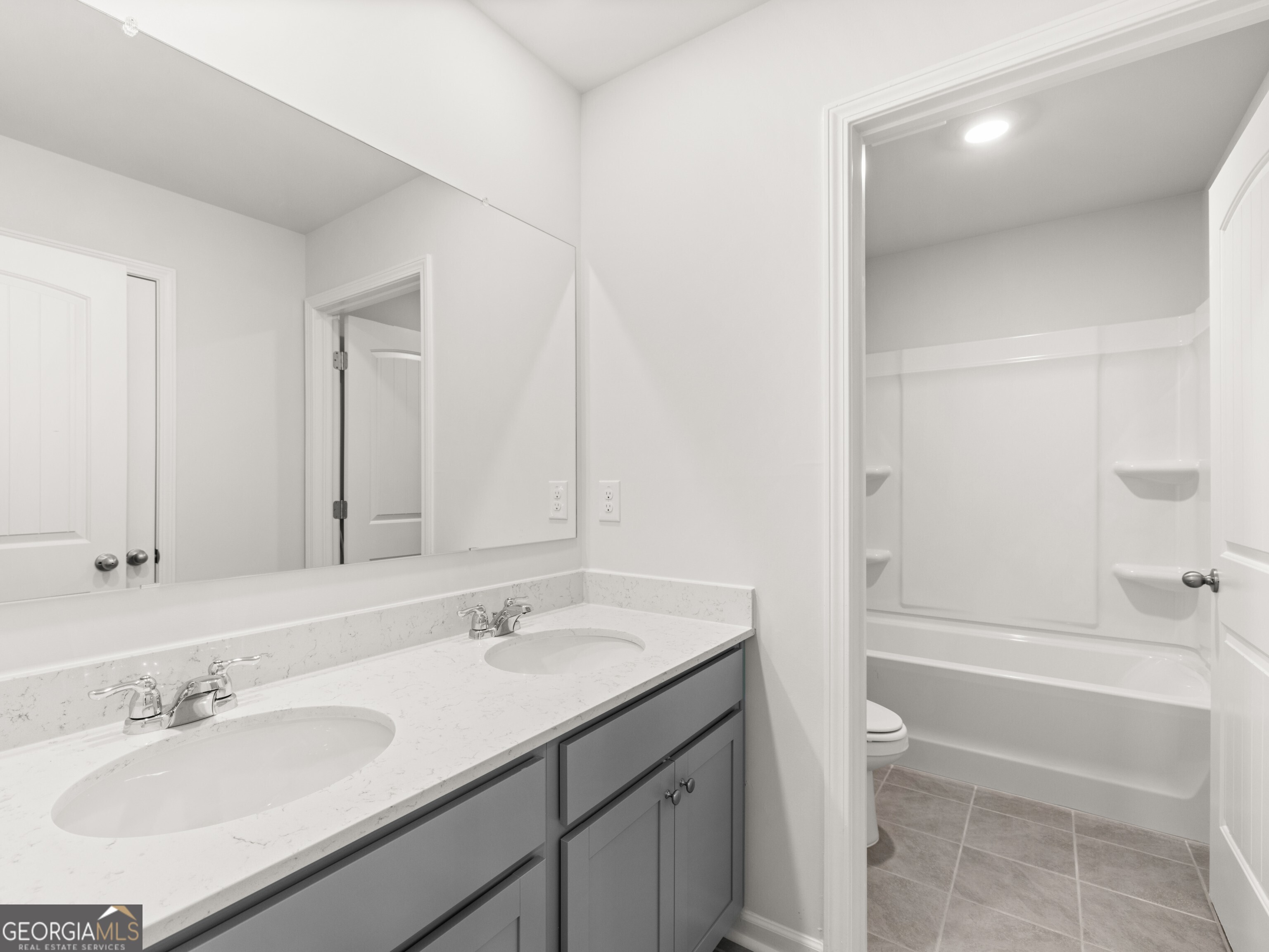 4122 Peregrine Way Gainesville GA 30506