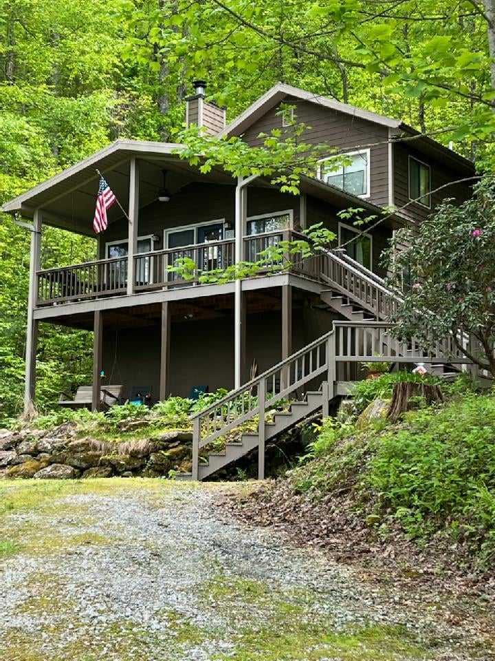 92 Boulder Lane Rabun Gap GA 30568