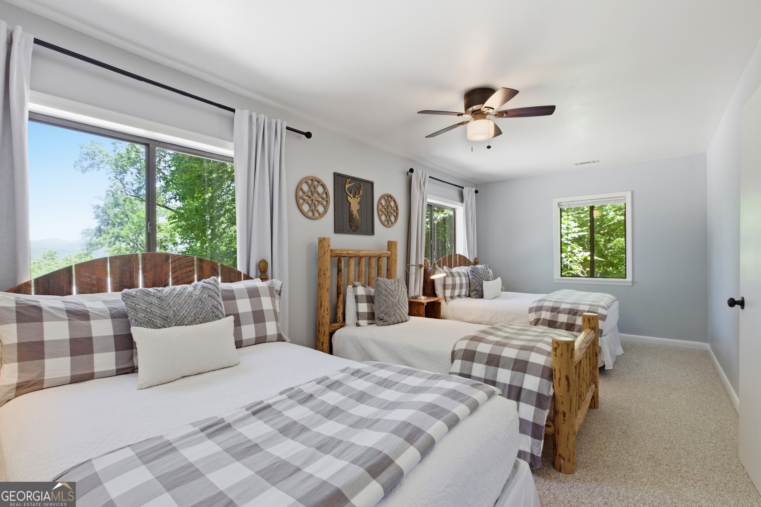 92 Boulder Lane Rabun Gap GA 30568