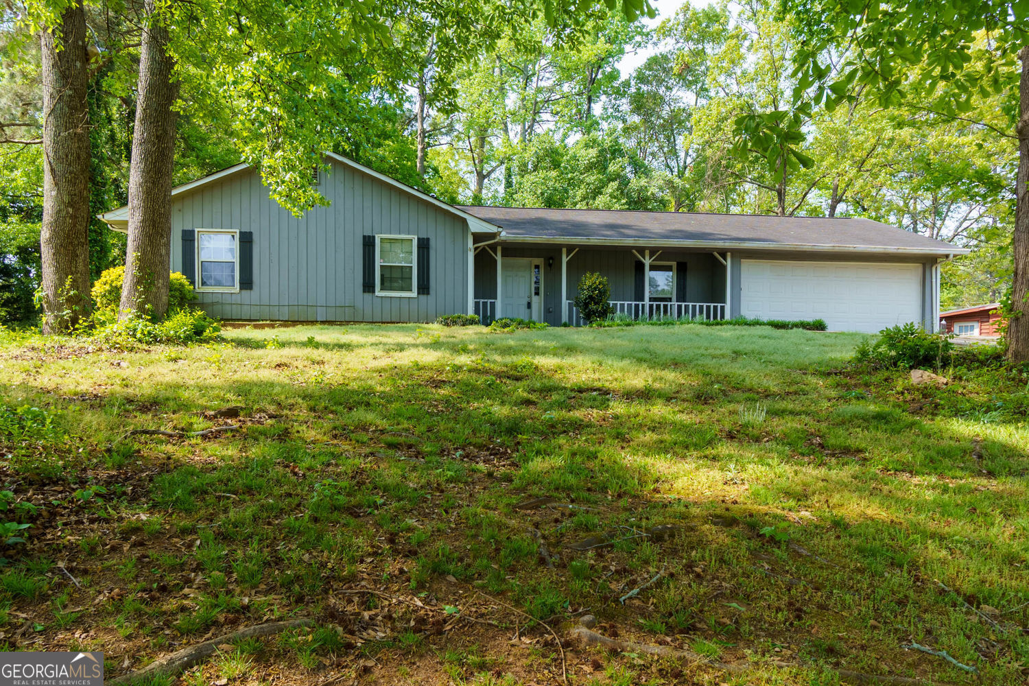 20 Lakeside Drive Ellenwood GA 30294