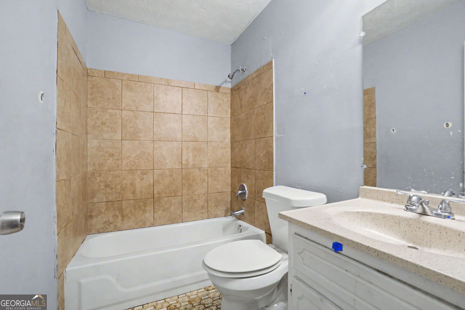 20 Lakeside Drive Ellenwood GA 30294