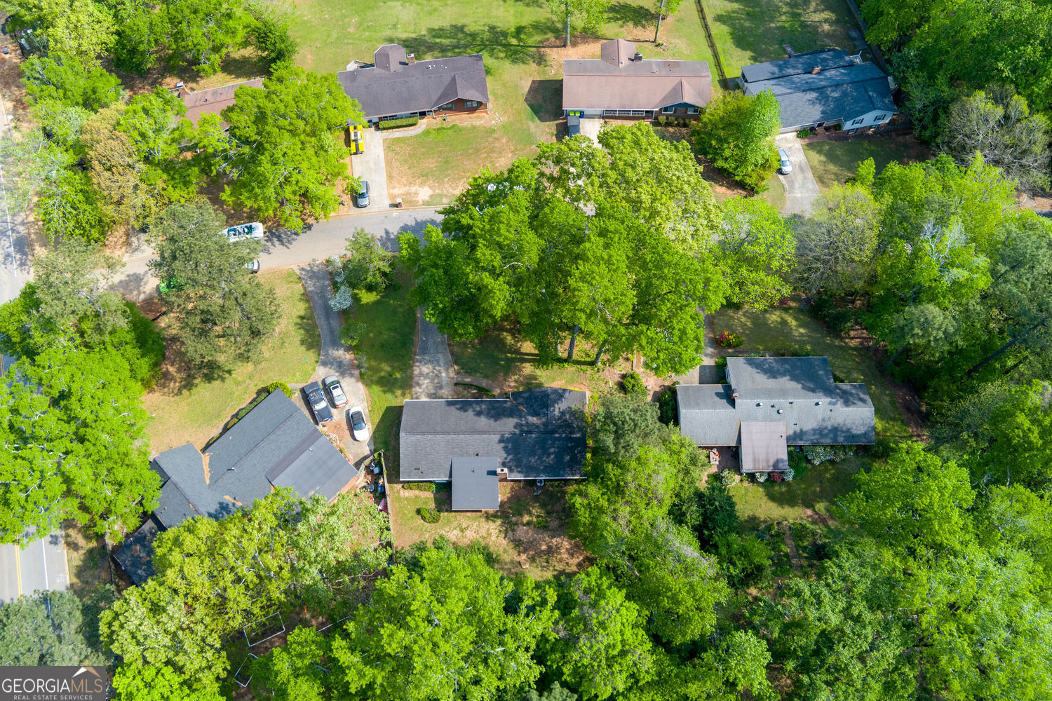 20 Lakeside Drive Ellenwood GA 30294