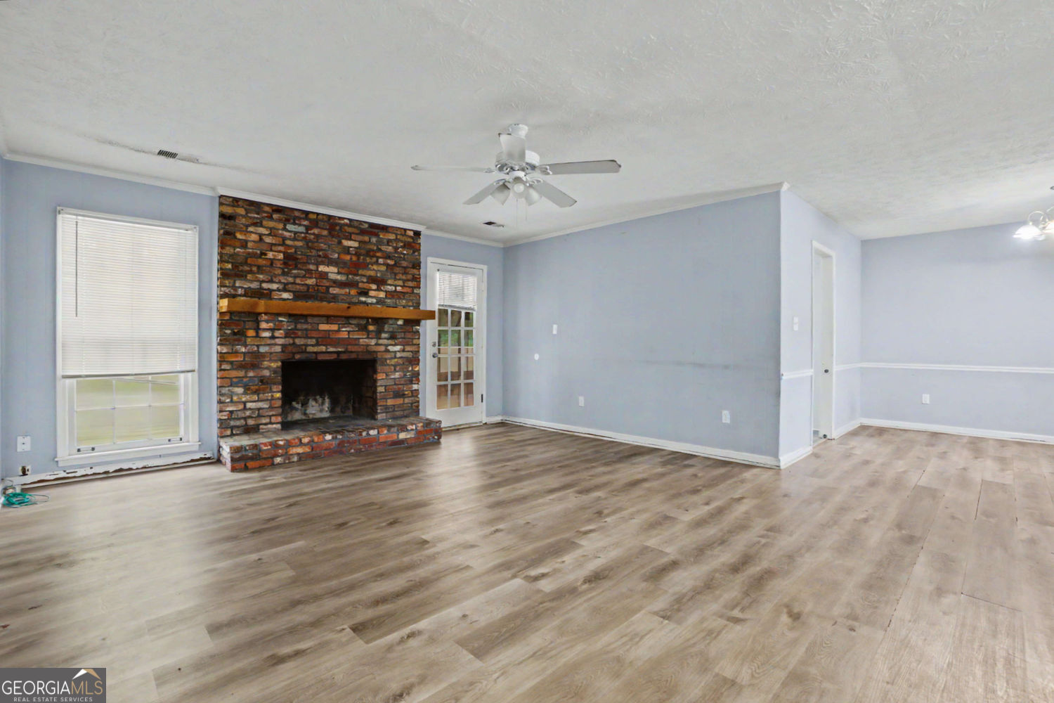 20 Lakeside Drive Ellenwood GA 30294