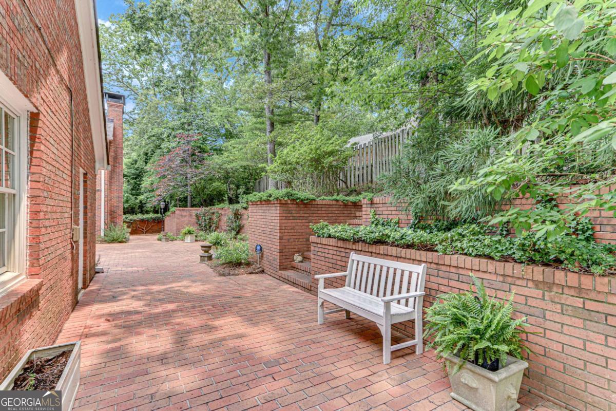 2626 Club Drive Gainesville GA 30506
