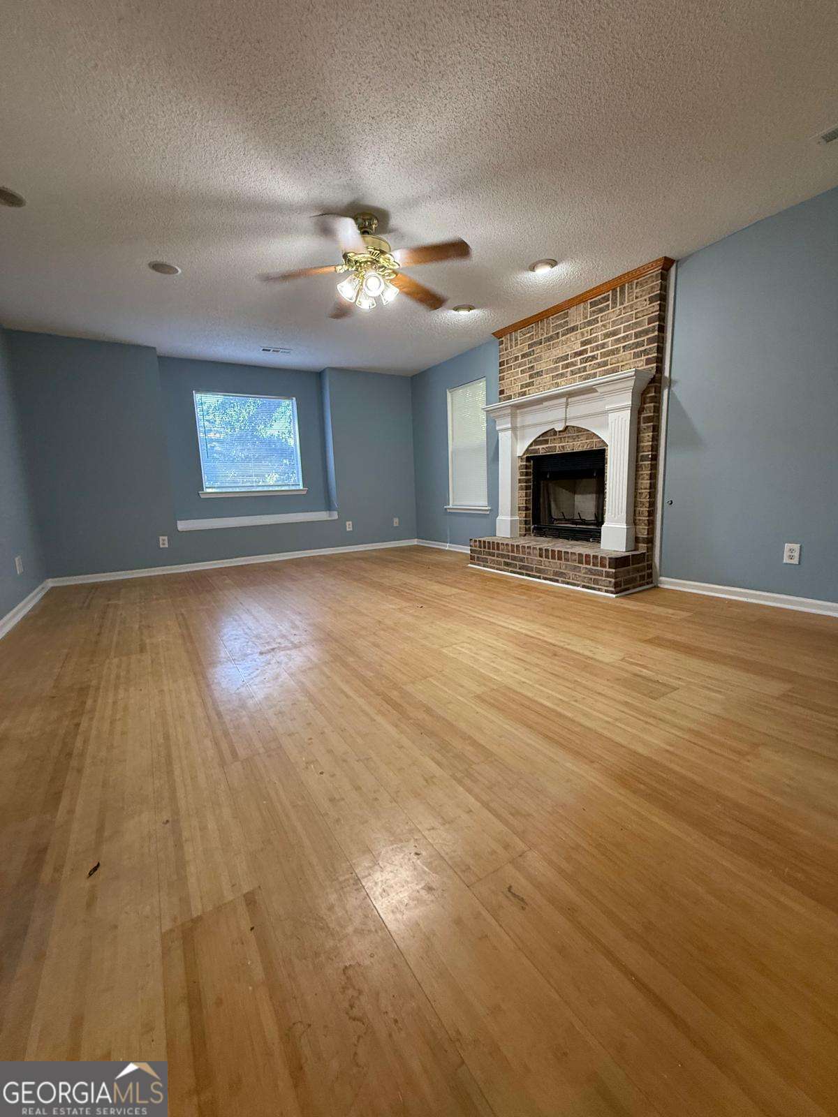 2337 Hollonville Road Brooks GA 30205