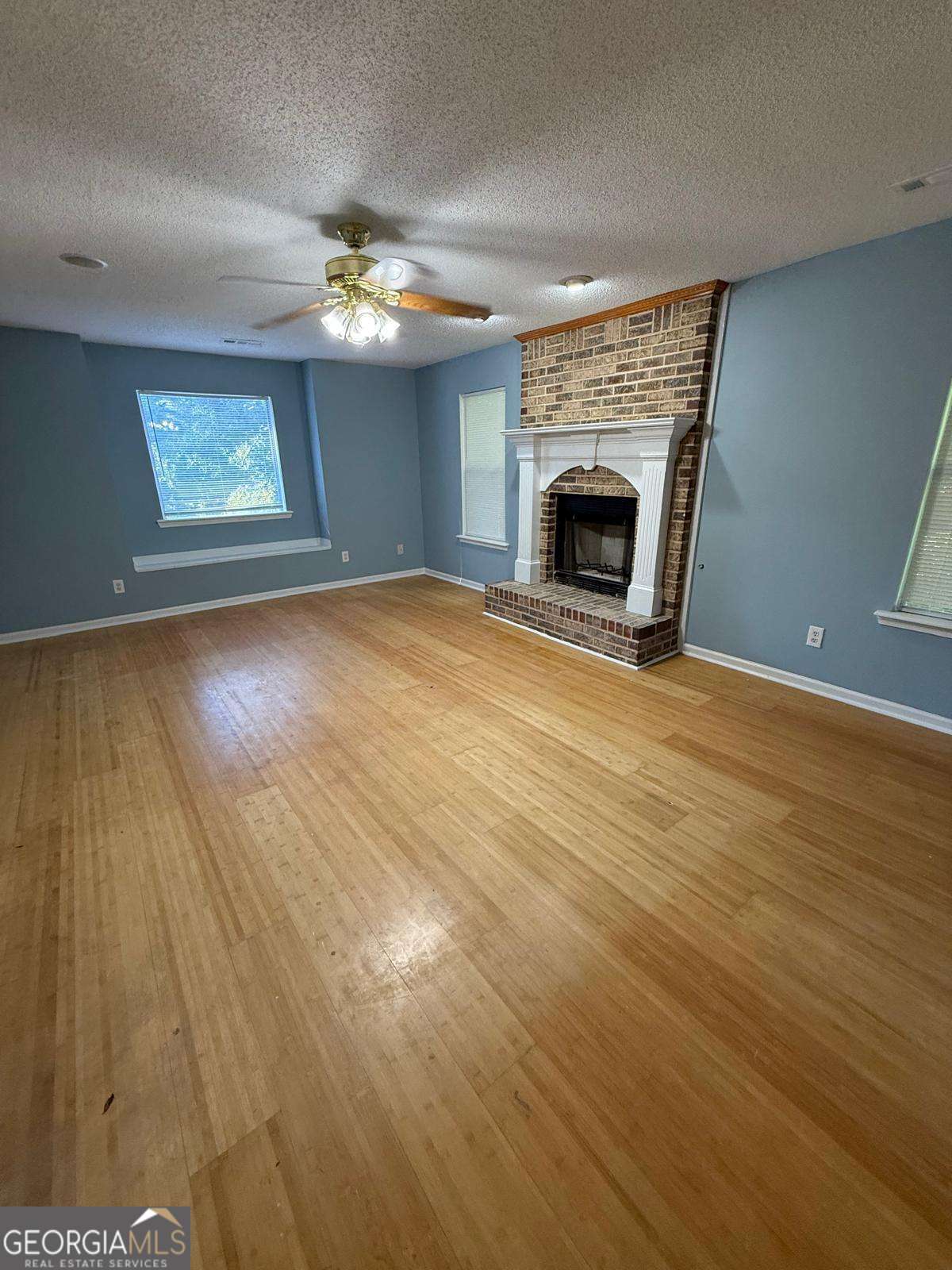 2337 Hollonville Road Brooks GA 30205