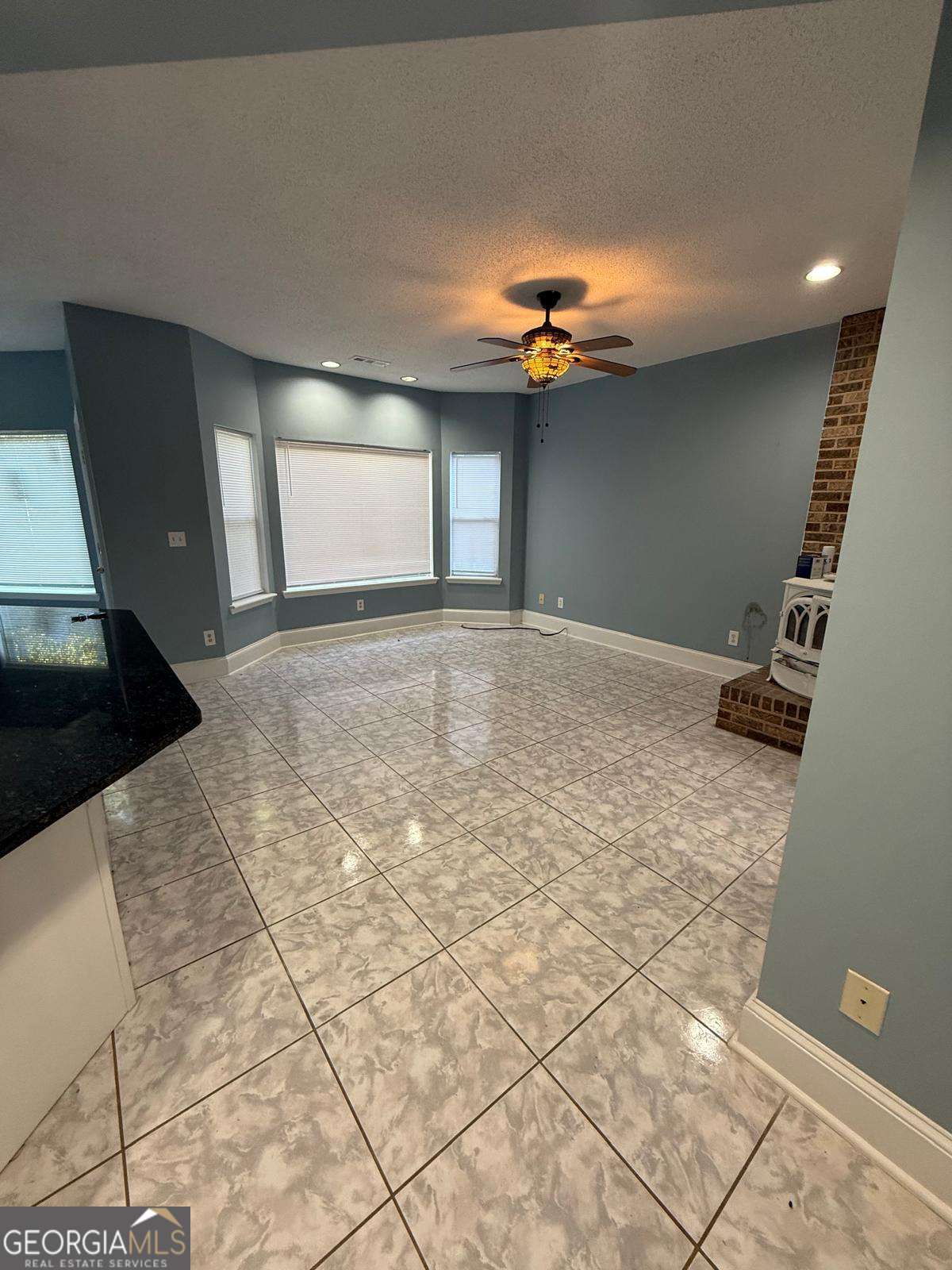 2337 Hollonville Road Brooks GA 30205