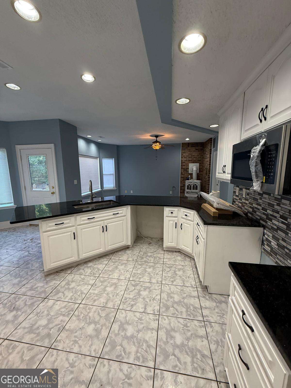 2337 Hollonville Road Brooks GA 30205