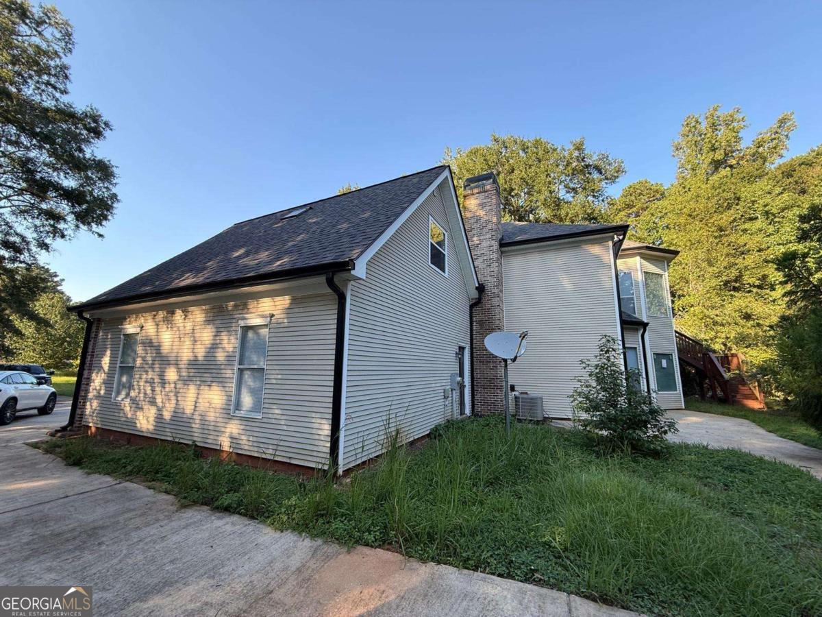 2337 Hollonville Road Brooks GA 30205