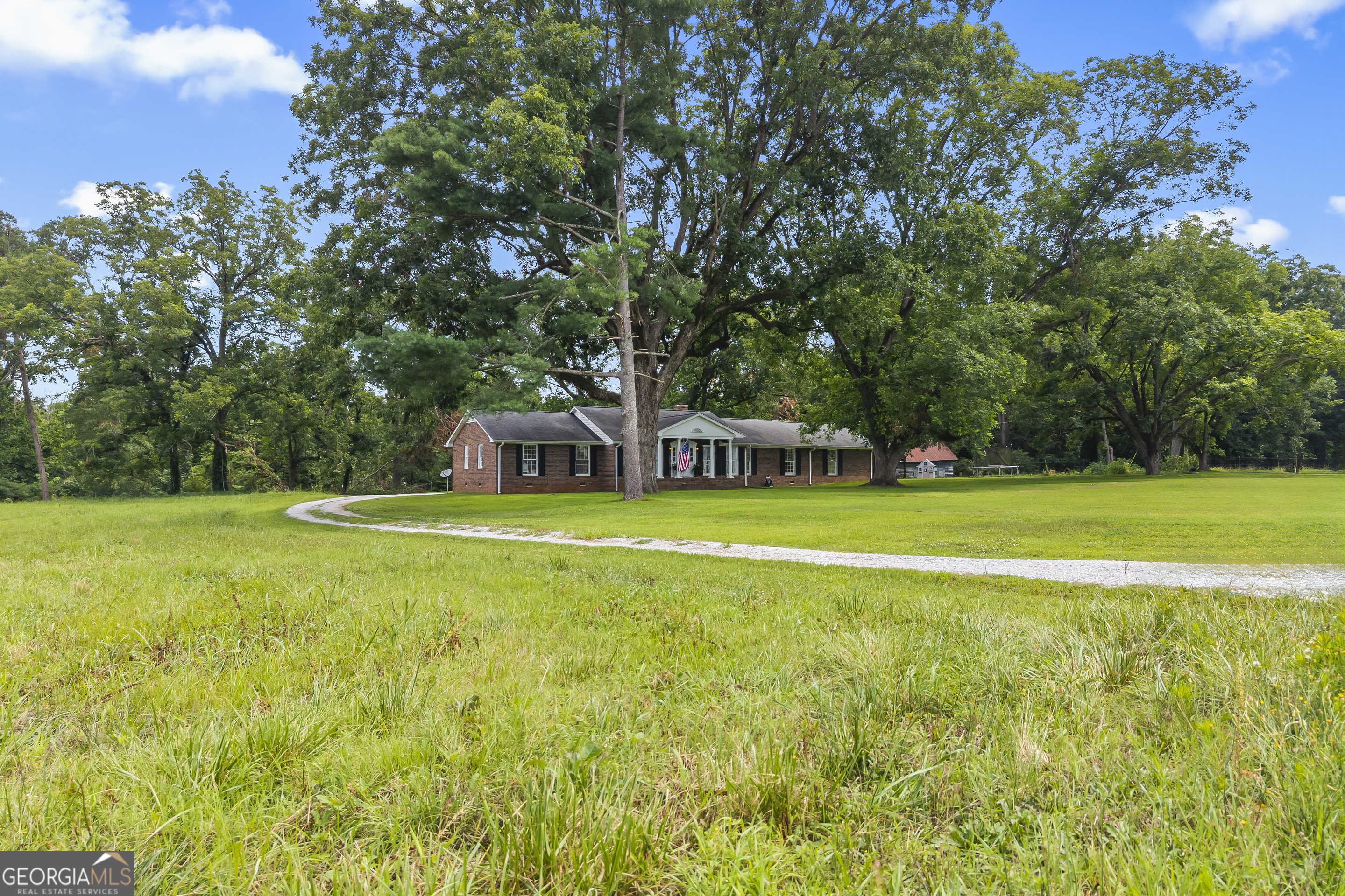 16530 Highway 59 Carnesville GA 30521
