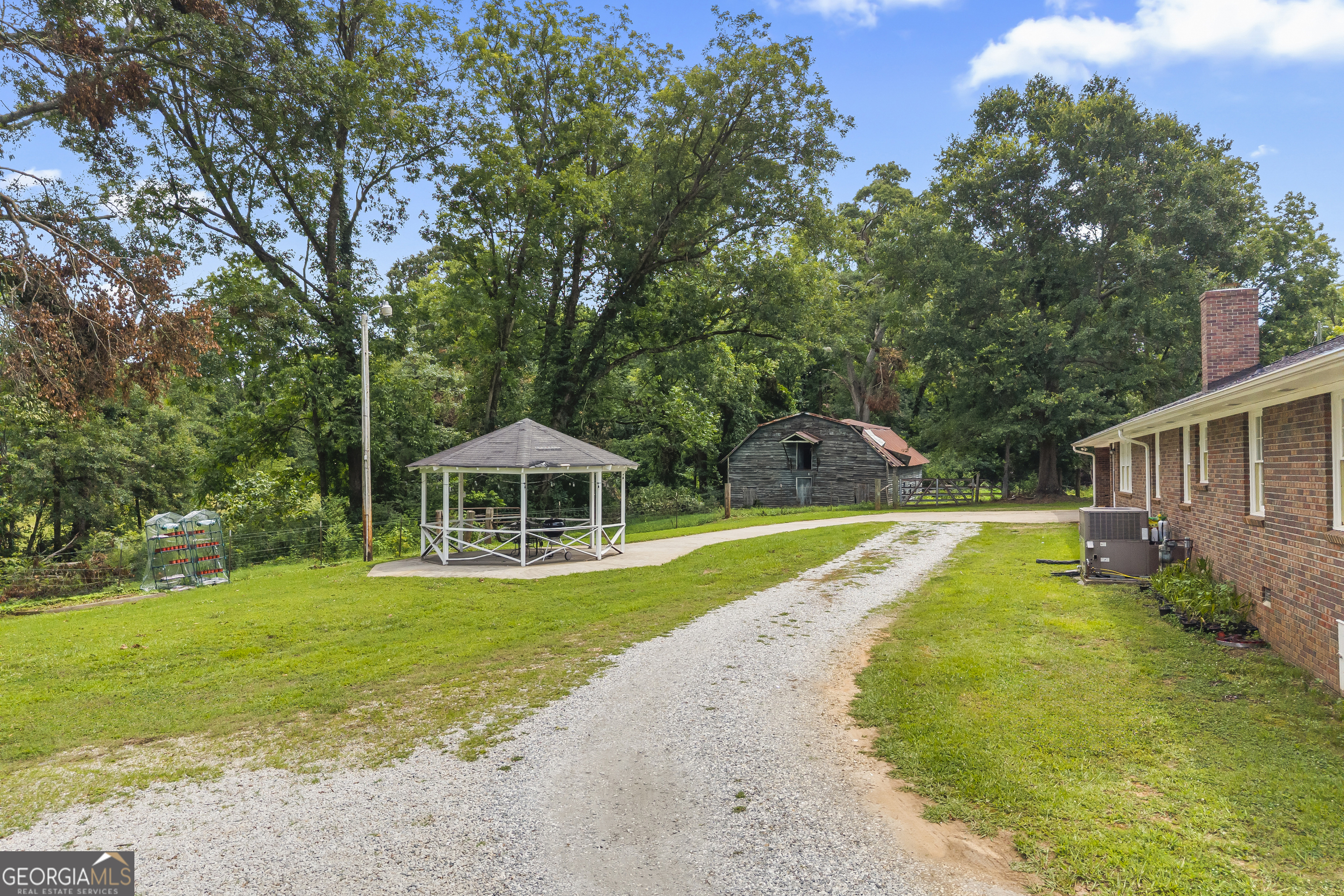 16530 Highway 59 Carnesville GA 30521