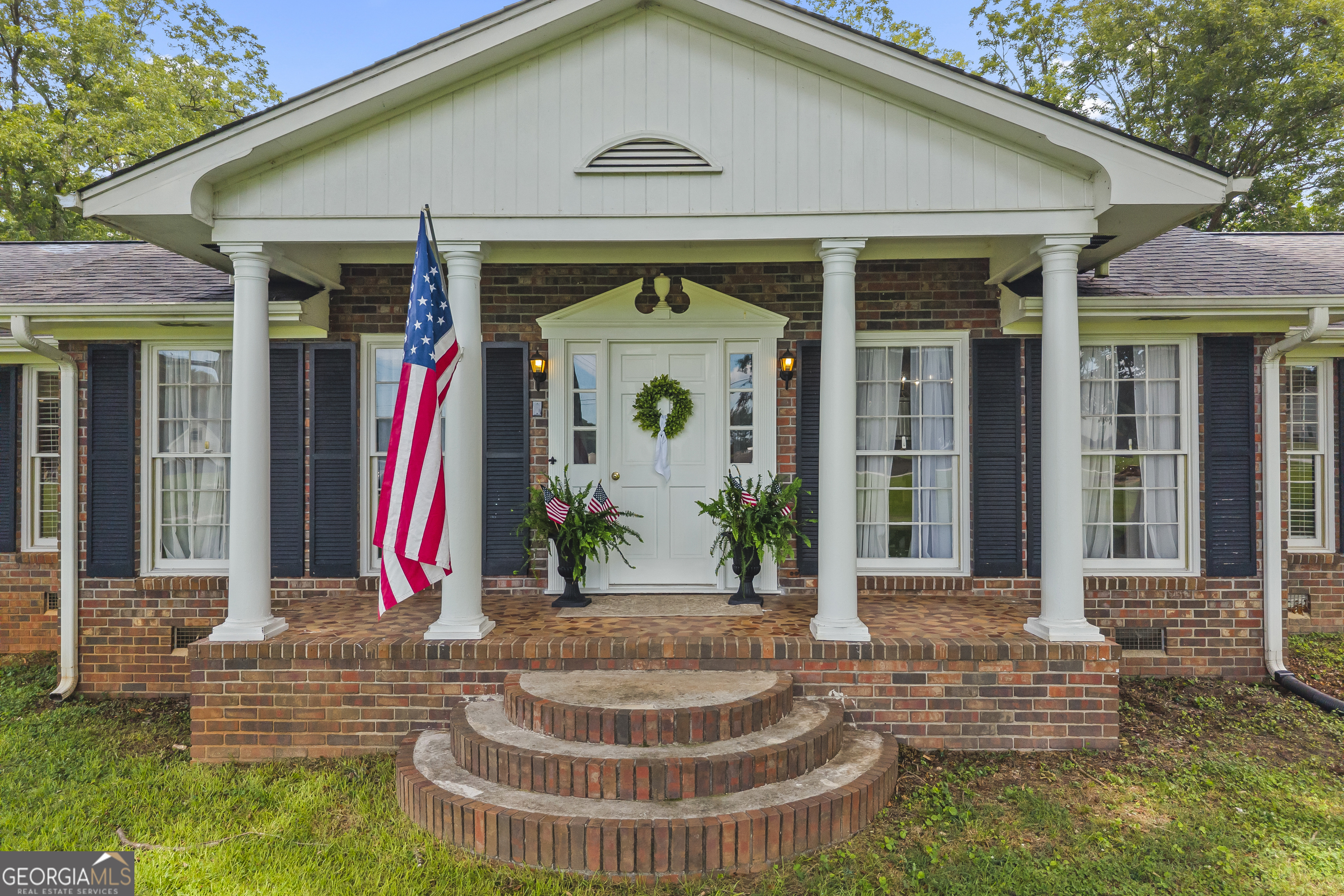 16530 Highway 59 Carnesville GA 30521