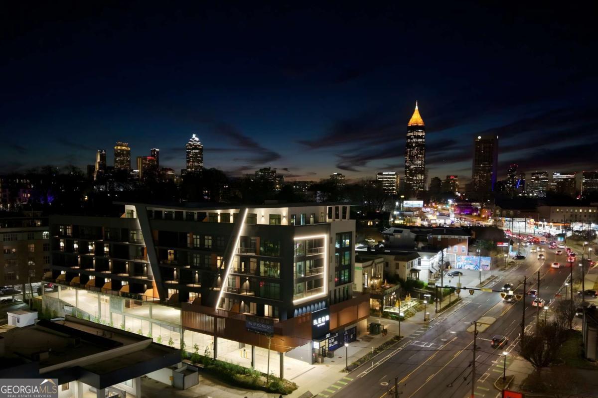 567 Ponce De Leon Avenue Atlanta GA 30308