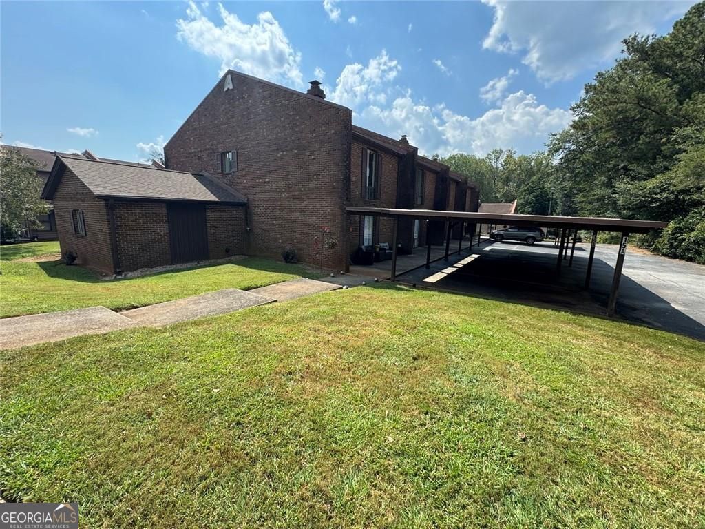 19 A Little Mountain Village Ellenwood GA 30294