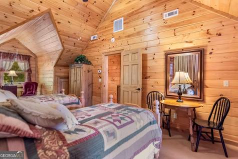 671 Stover Knob Trail Cherry Log GA 30522
