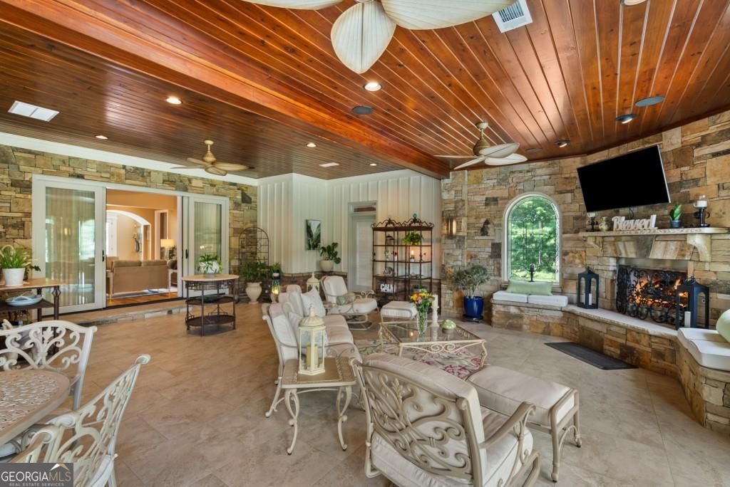 37 Retreat Ridge Cartersville GA 30120