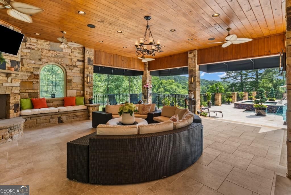 37 Retreat Ridge Cartersville GA 30120