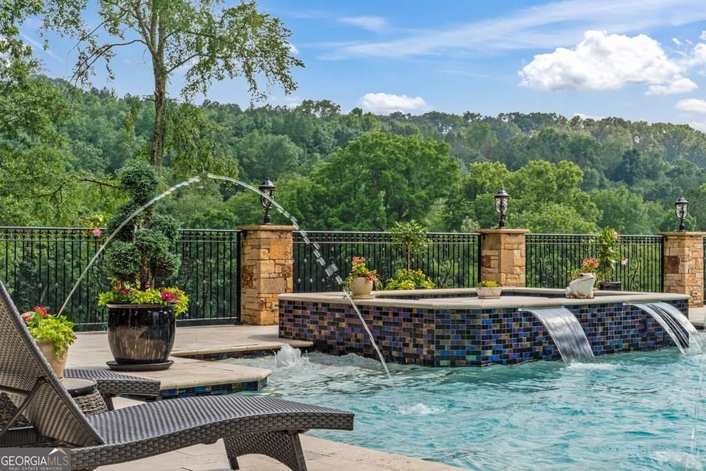 37 Retreat Ridge Cartersville GA 30120