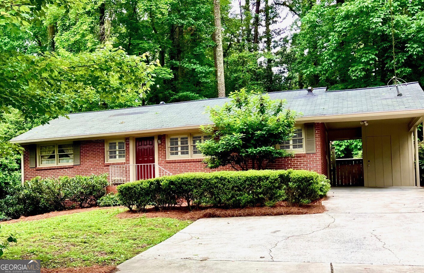 2556 Defoors Ferry Road NW Atlanta GA 30318