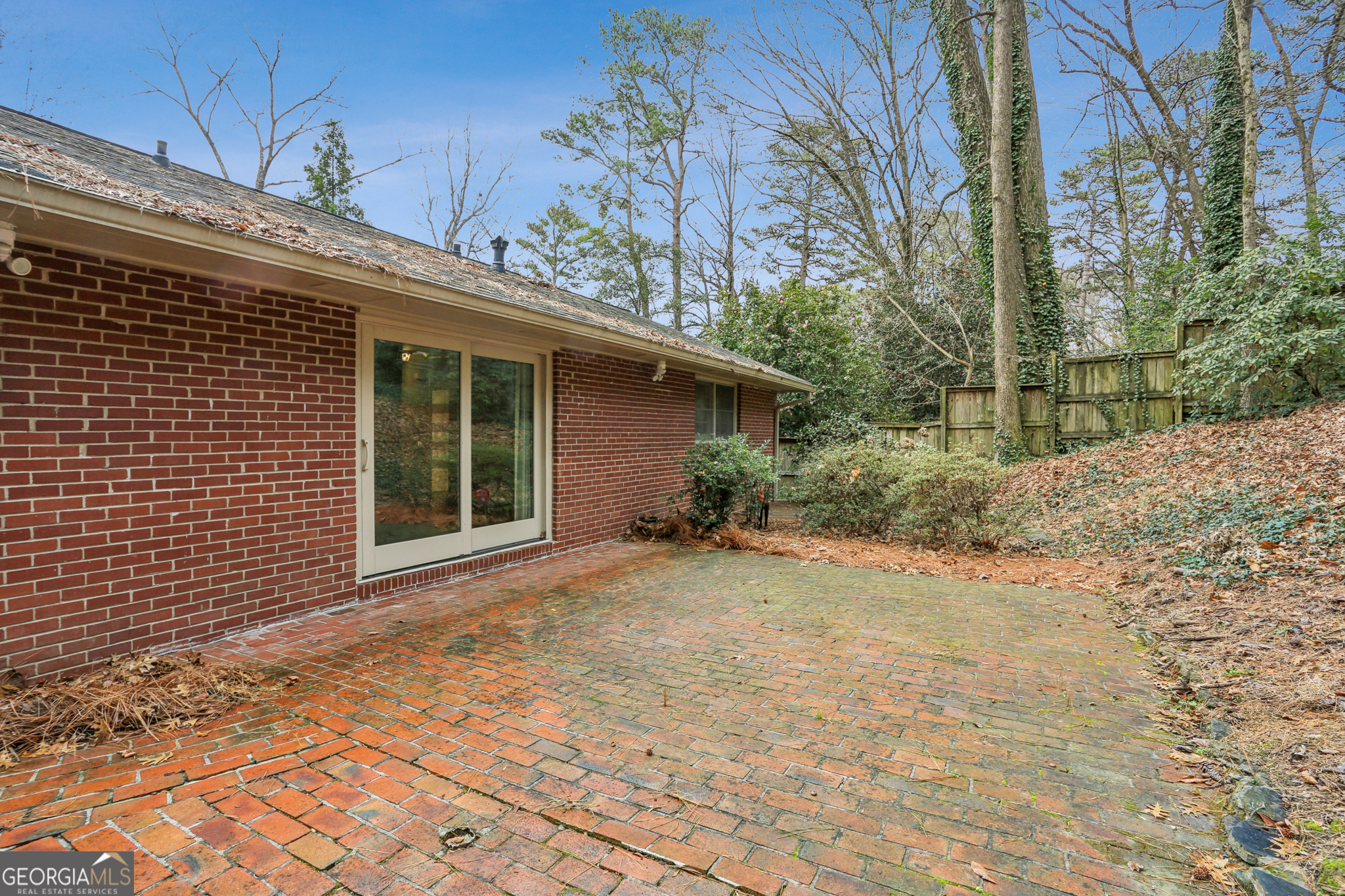 2556 Defoors Ferry Road NW Atlanta GA 30318