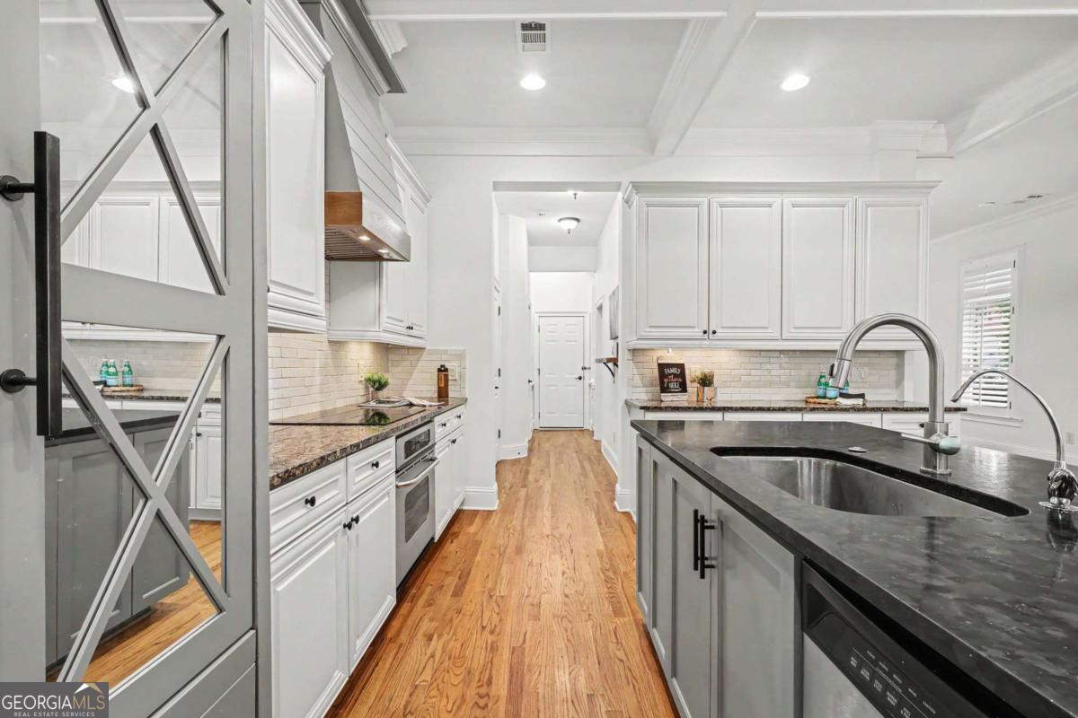 6070 Narcissa Place Johns Creek GA 30097
