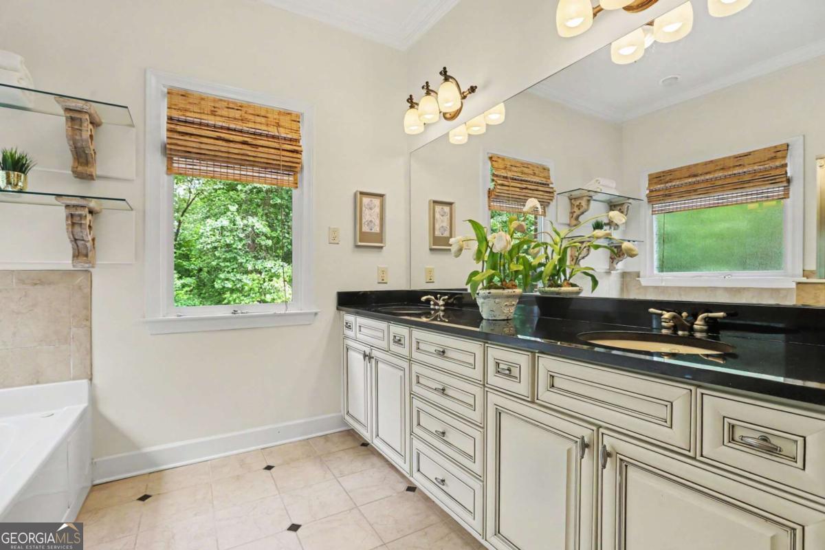 6070 Narcissa Place Johns Creek GA 30097