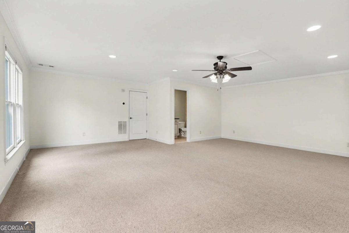 6070 Narcissa Place Johns Creek GA 30097
