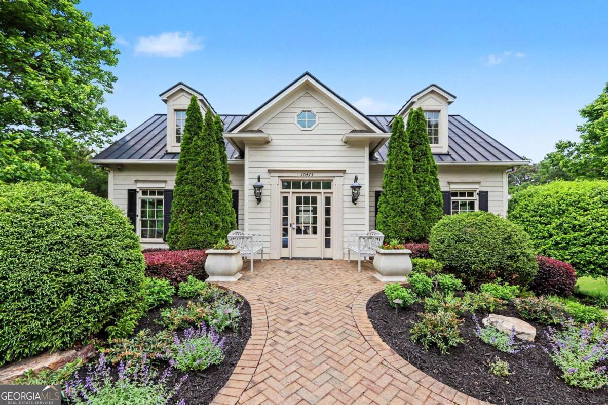 6070 Narcissa Place Johns Creek GA 30097