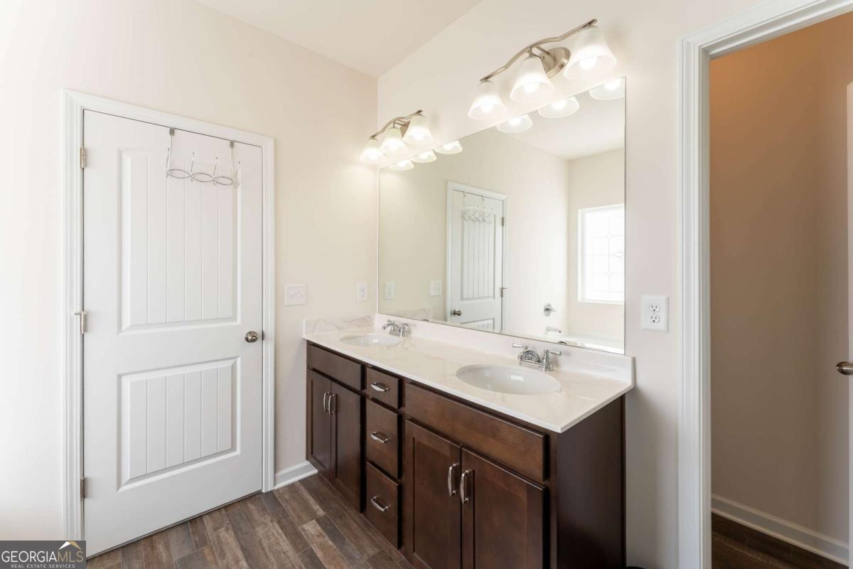 1114 Chastain Drive Sugar Hill GA 30518