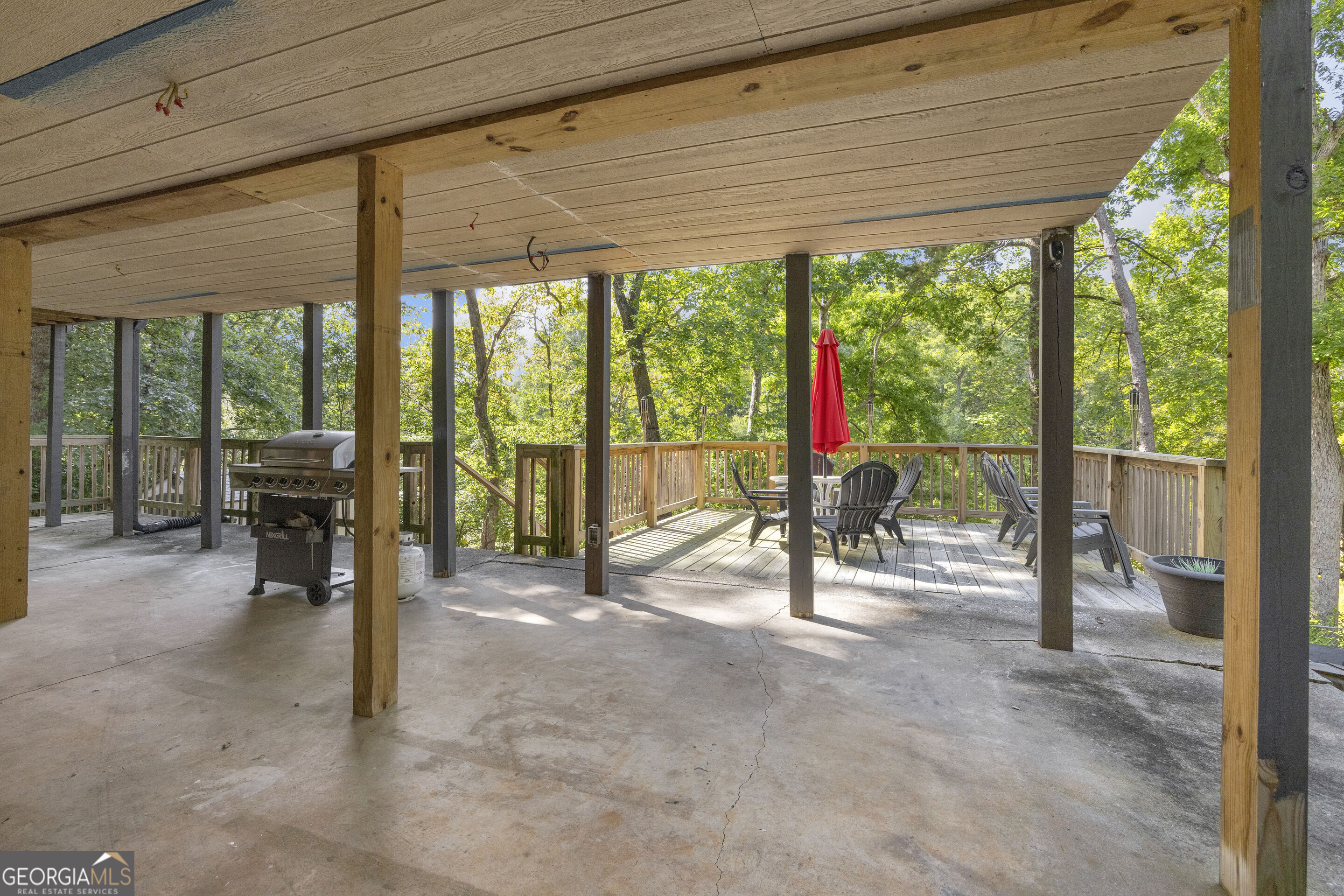 381 Bow Drive Lavonia GA 30553