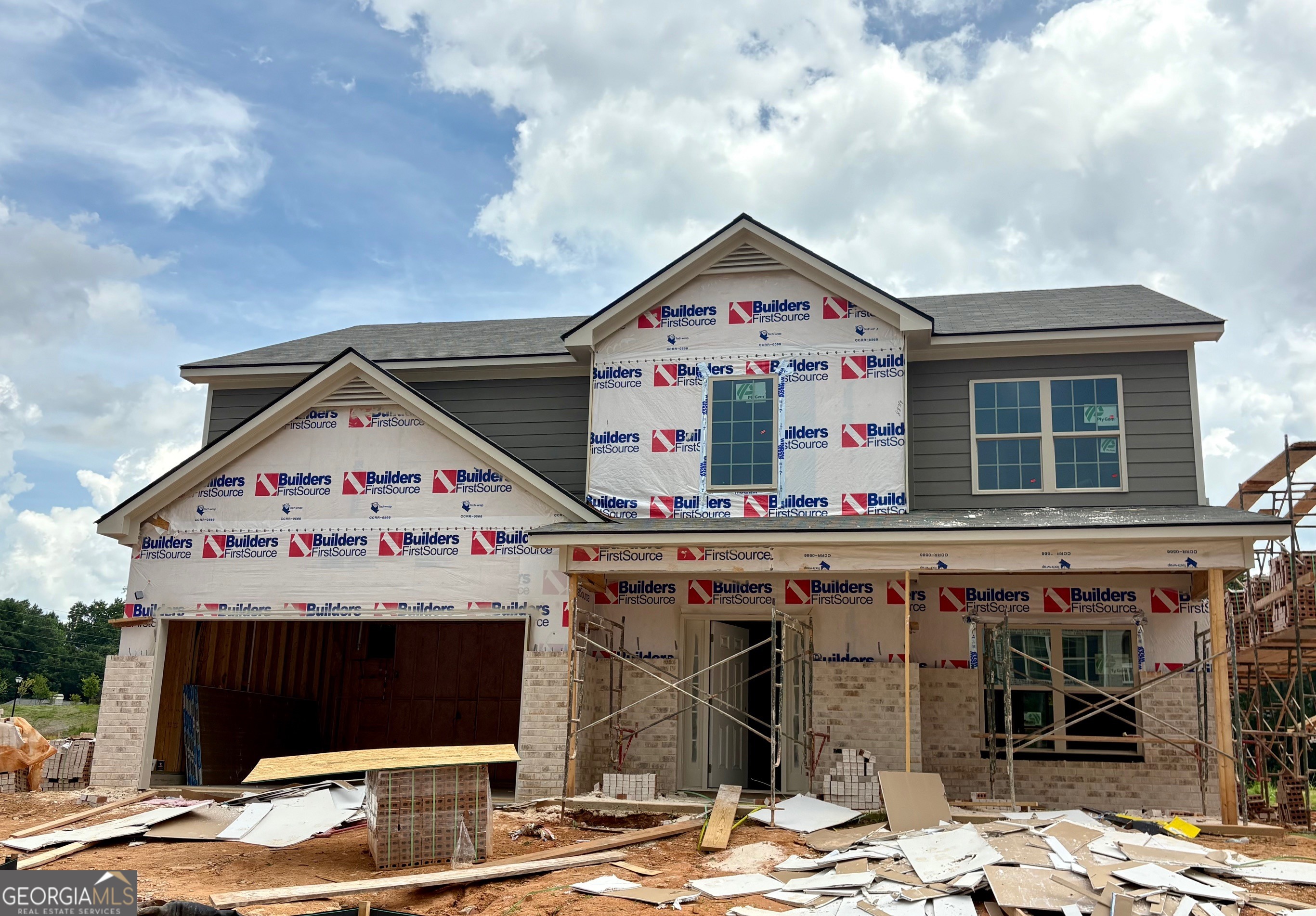 1027 Lakeview Oaks Court Grayson GA 30017