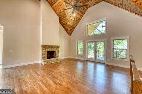 2079 Almont Road Young Harris GA 30582