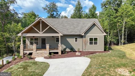 2079 Almont Road Young Harris GA 30582