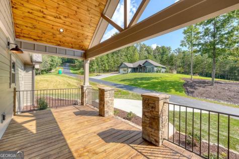 2079 Almont Road Young Harris GA 30582