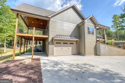 2079 Almont Road Young Harris GA 30582