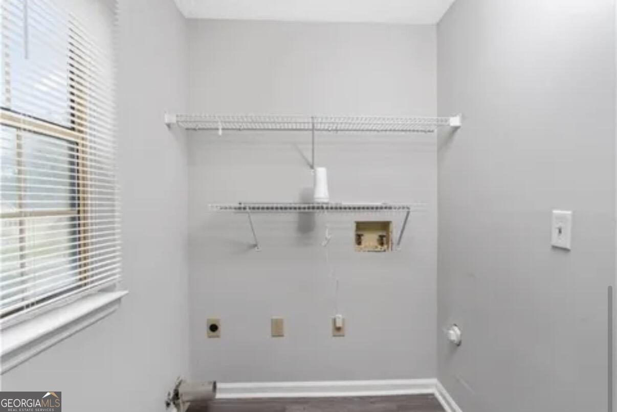 956 Forest Path Stone Mountain GA 30088